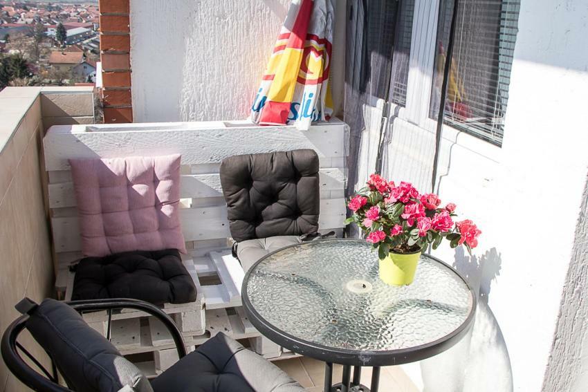 Apartment Travel Hub *** Varaždin Exterior foto
